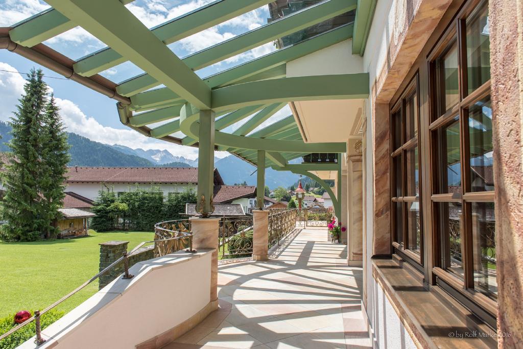 S'Hoamatl Hotel Hofen ภายนอก รูปภาพ